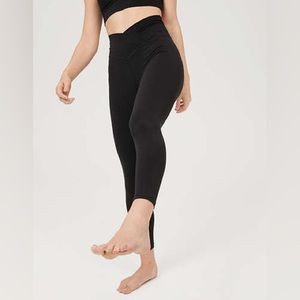 OFFLINE By Aerie Real Me High
Waisted Legging Nwt Us S Long